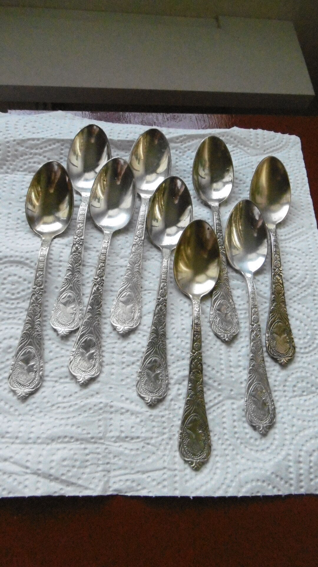 Dessert spoons