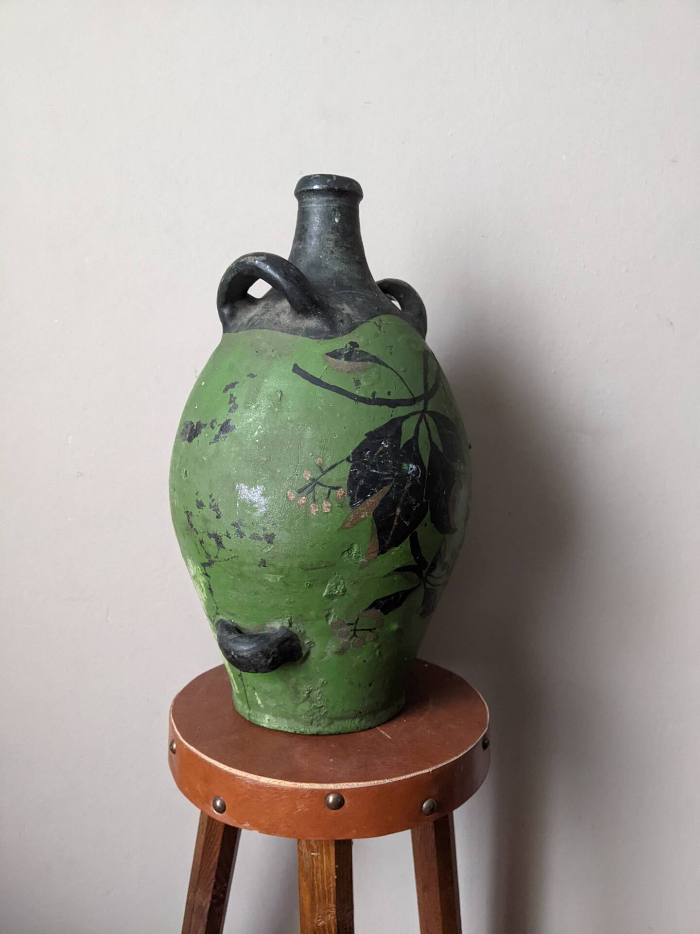 Jarre en terre cuite poterie traditionnelle provençale