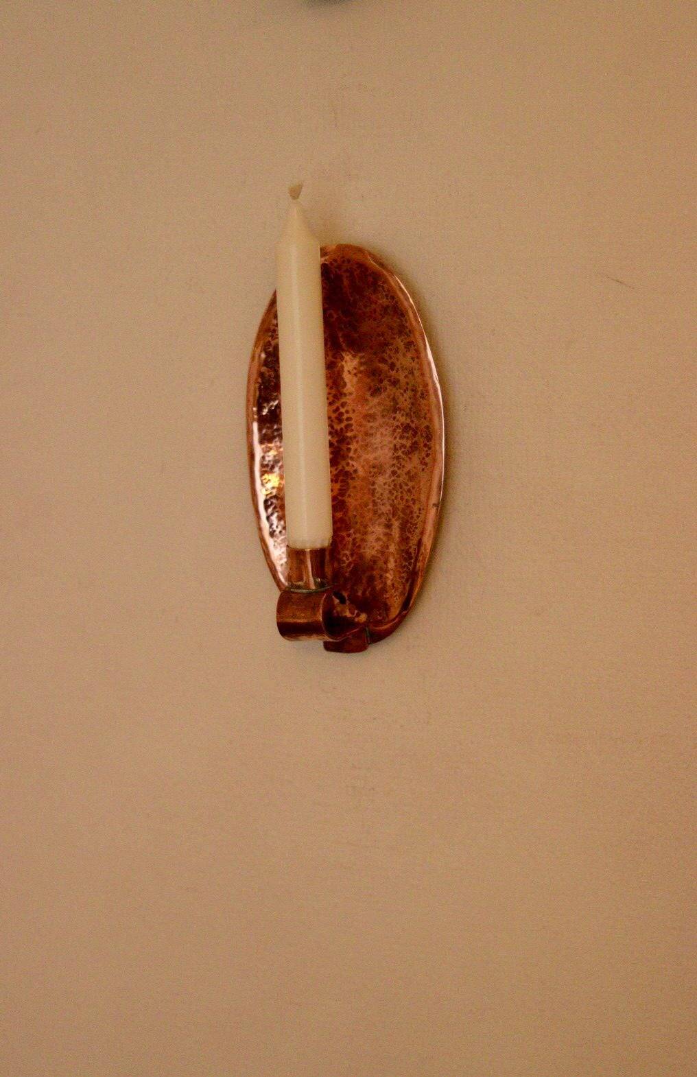 Paire d'appliques murales suédoises en cuivre du milieu du siècle