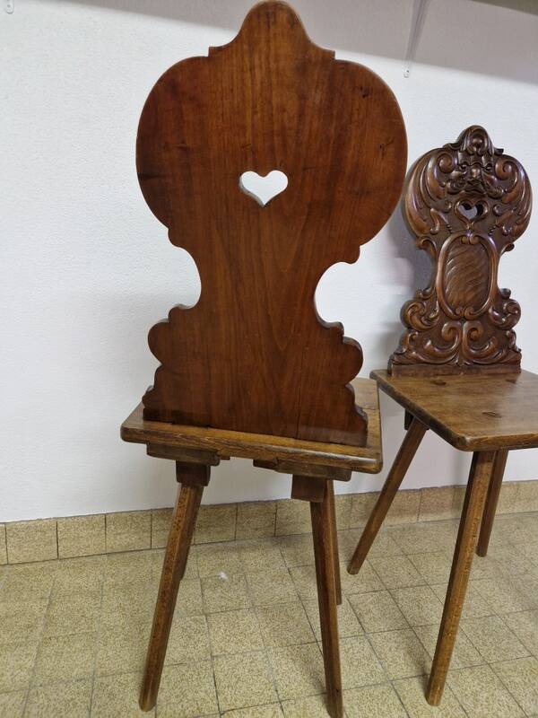 Old pair of Alsatian chairs - 19th century