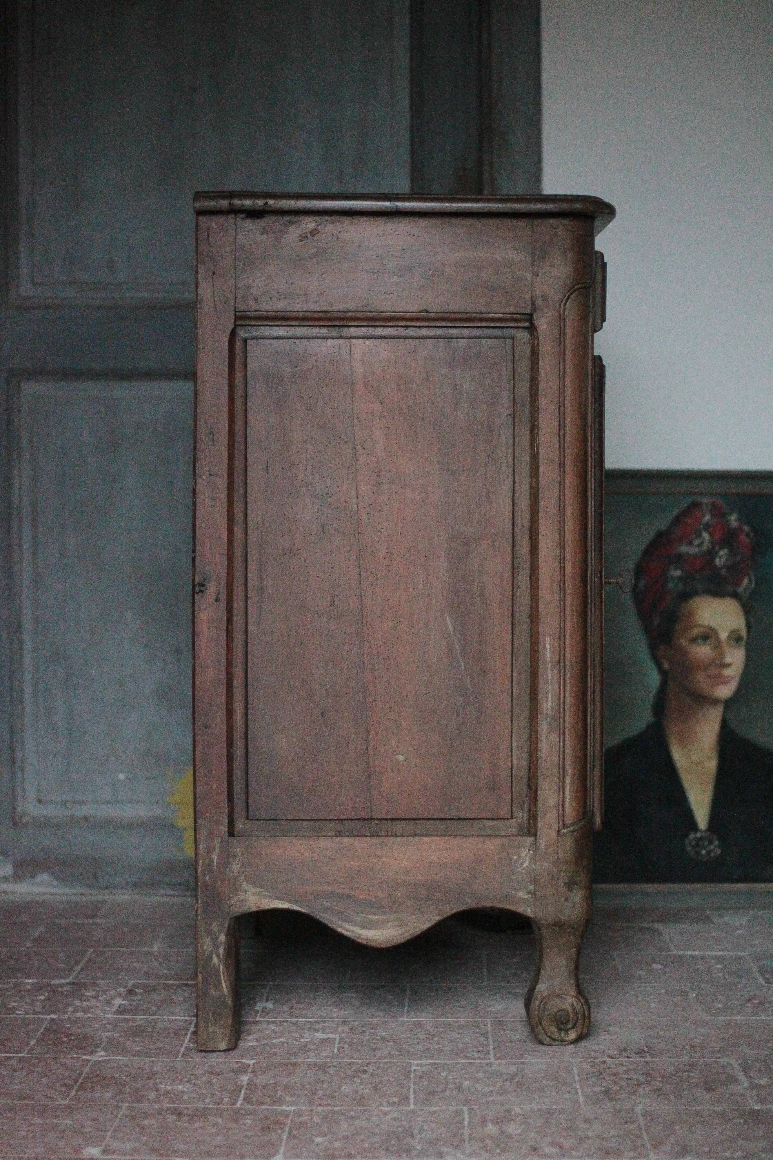 Solid wood confiturier, antique wood storage furniture, wood furniture.