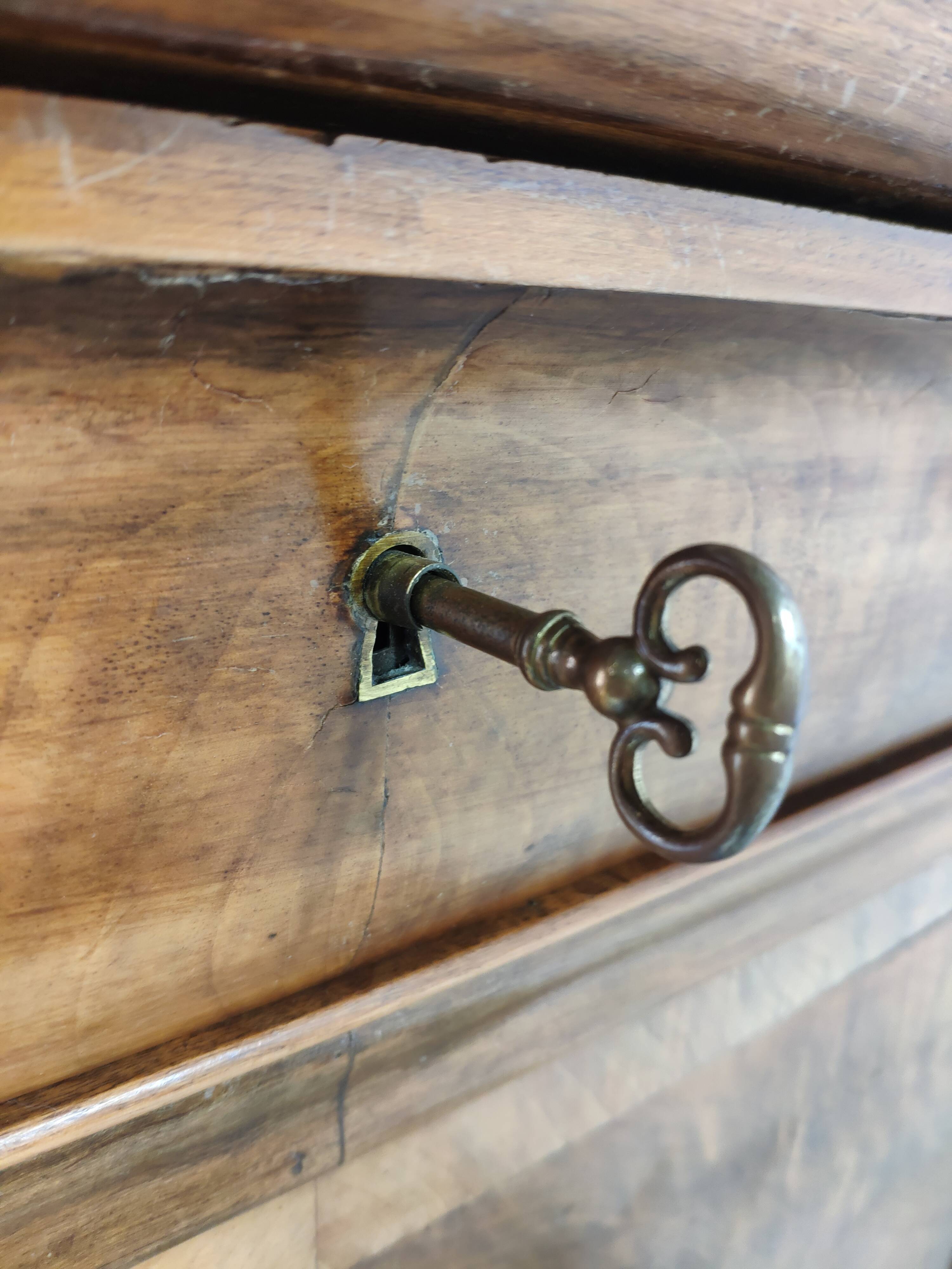 Secretary style Louis Philippe in walnut bramble
