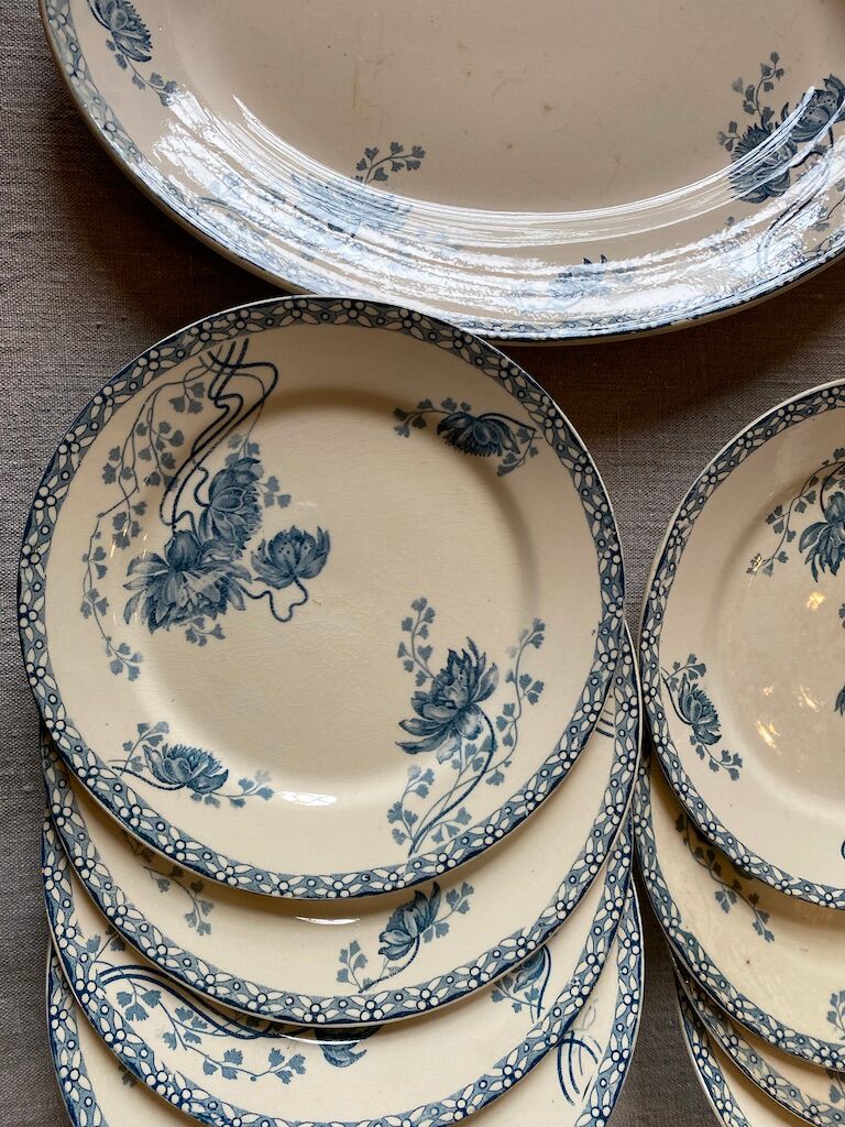 Set 8 dessert plate with serving dish