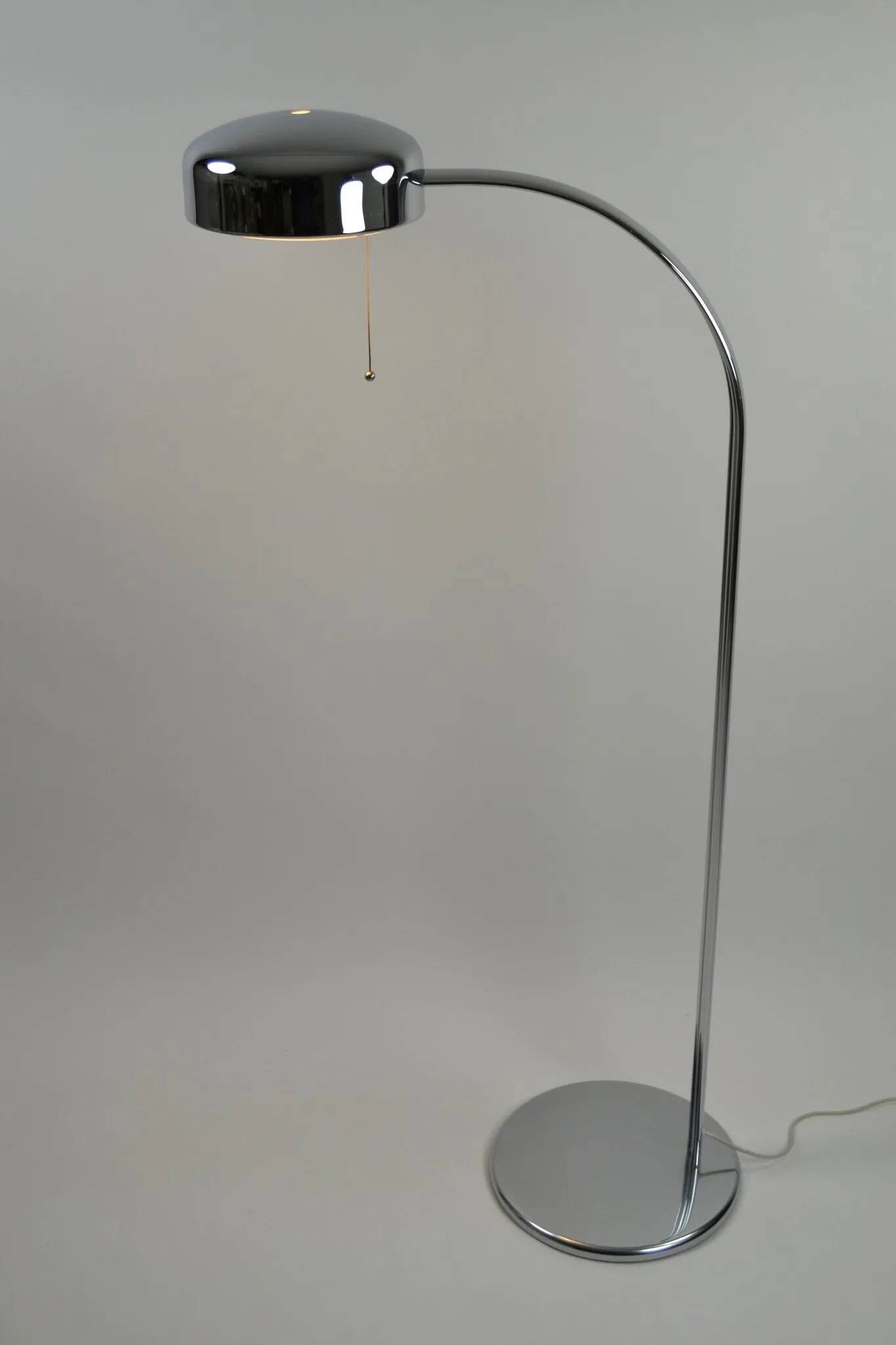 Floor Lamp Model 8010 “Arcade” by Richard Carruthers for Ateljé Lyktan, Sweden, 1970s