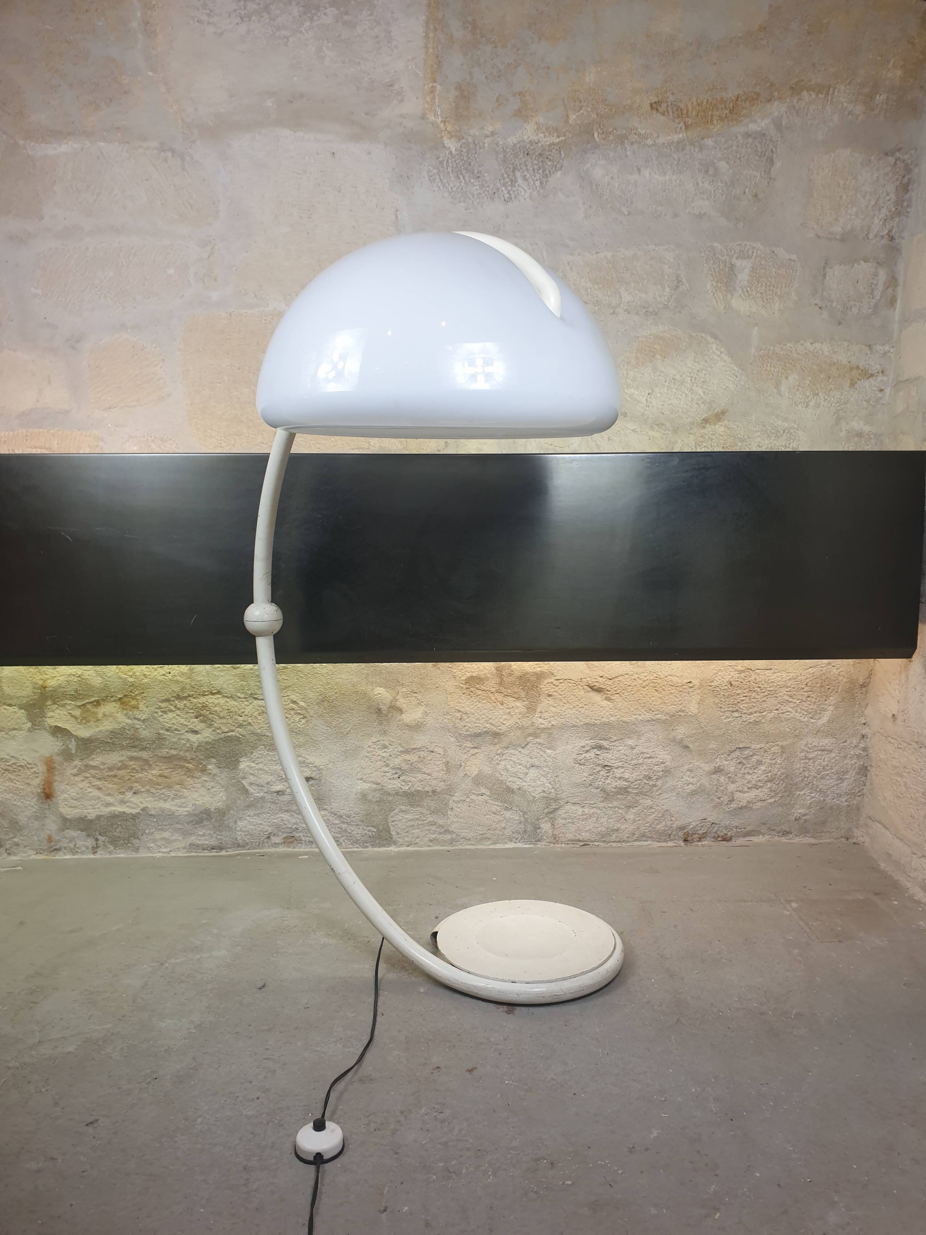 serpentine floor lamp by Elio Martinelli for Martinelli Luce