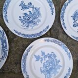 Service set in SG porcelain, Louis XV model.