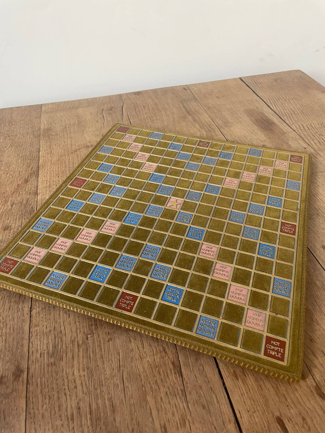 Scrabble en velours par Smir, édition limitée
