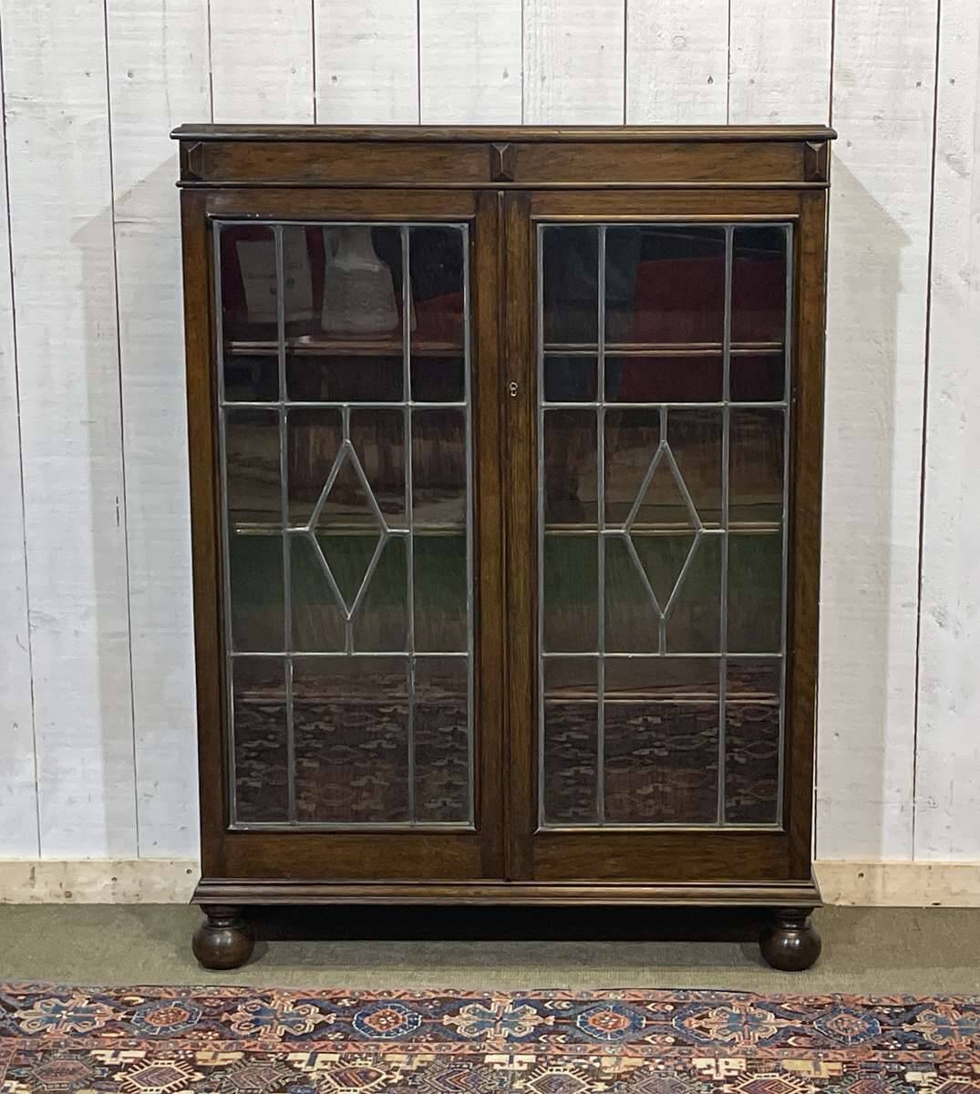 Vitrine anglaise en chêne début XXème