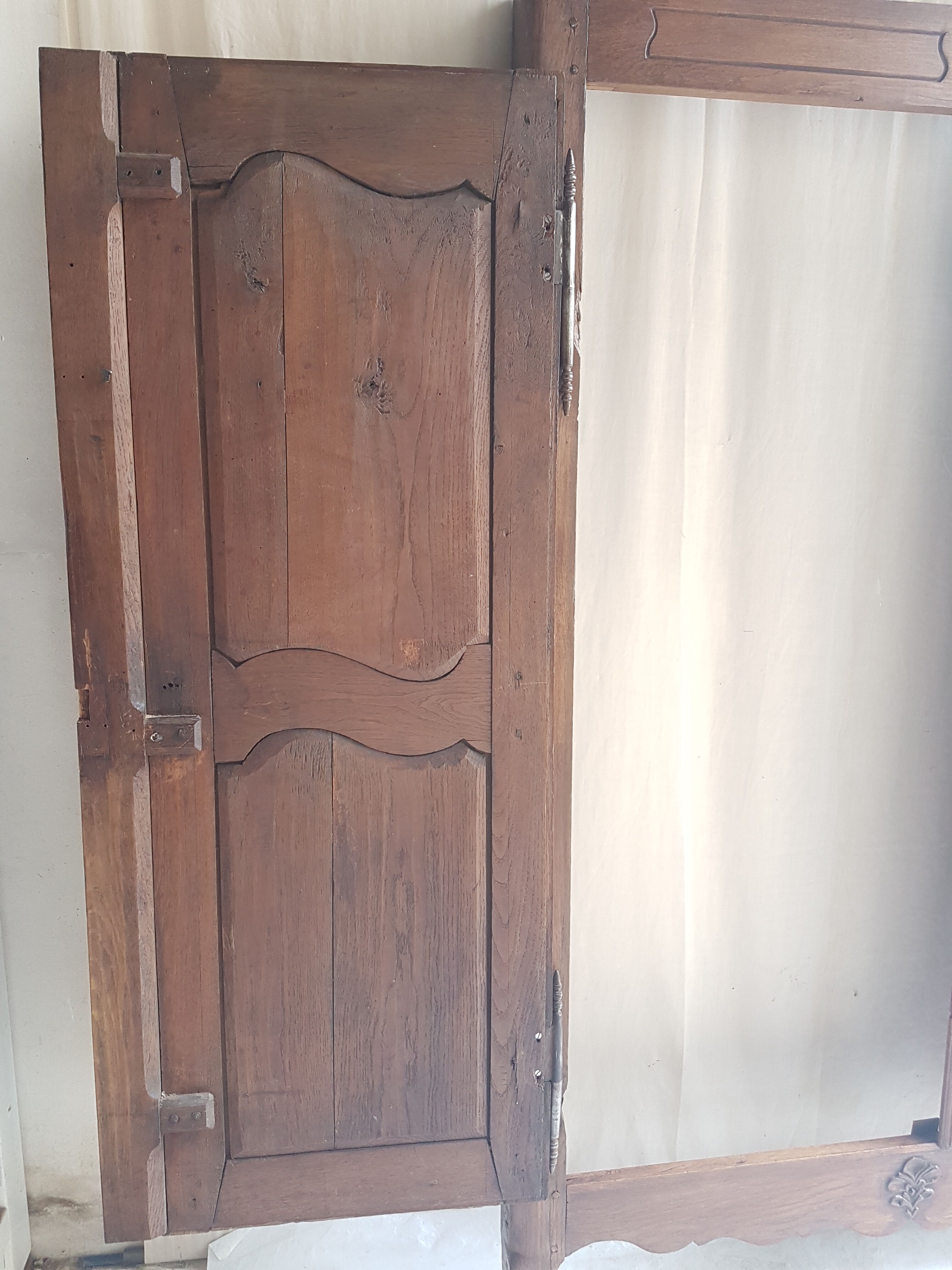 Old cabinet doors and façade