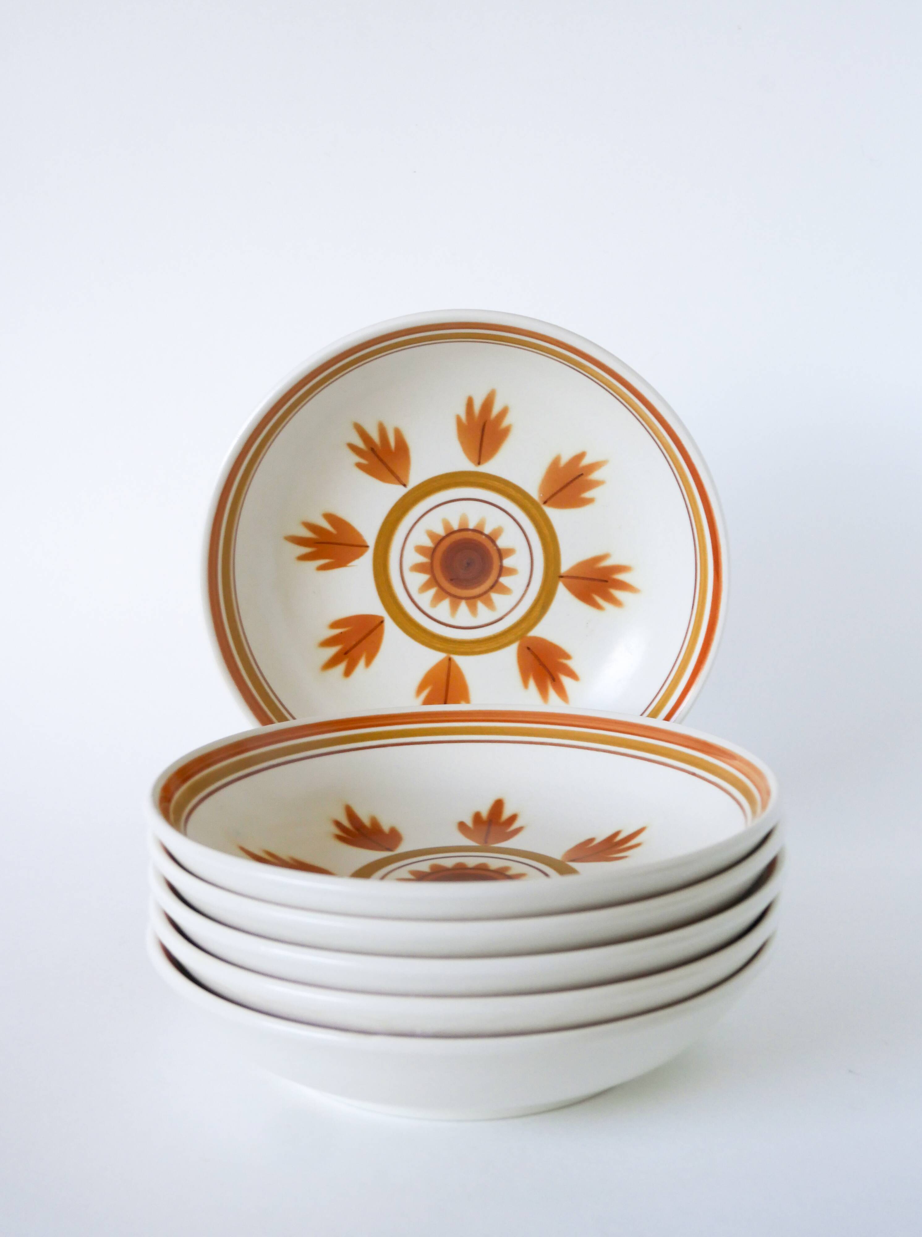 Set of 6 Longchamp flowered deep plates, Orange, 1970