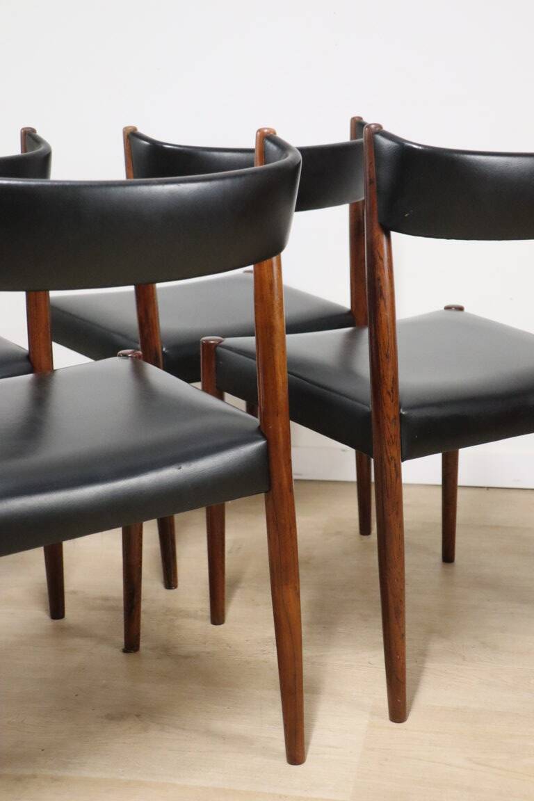 Set of 4 Scandinavian Danish chairs in rosewood and skai, 1960