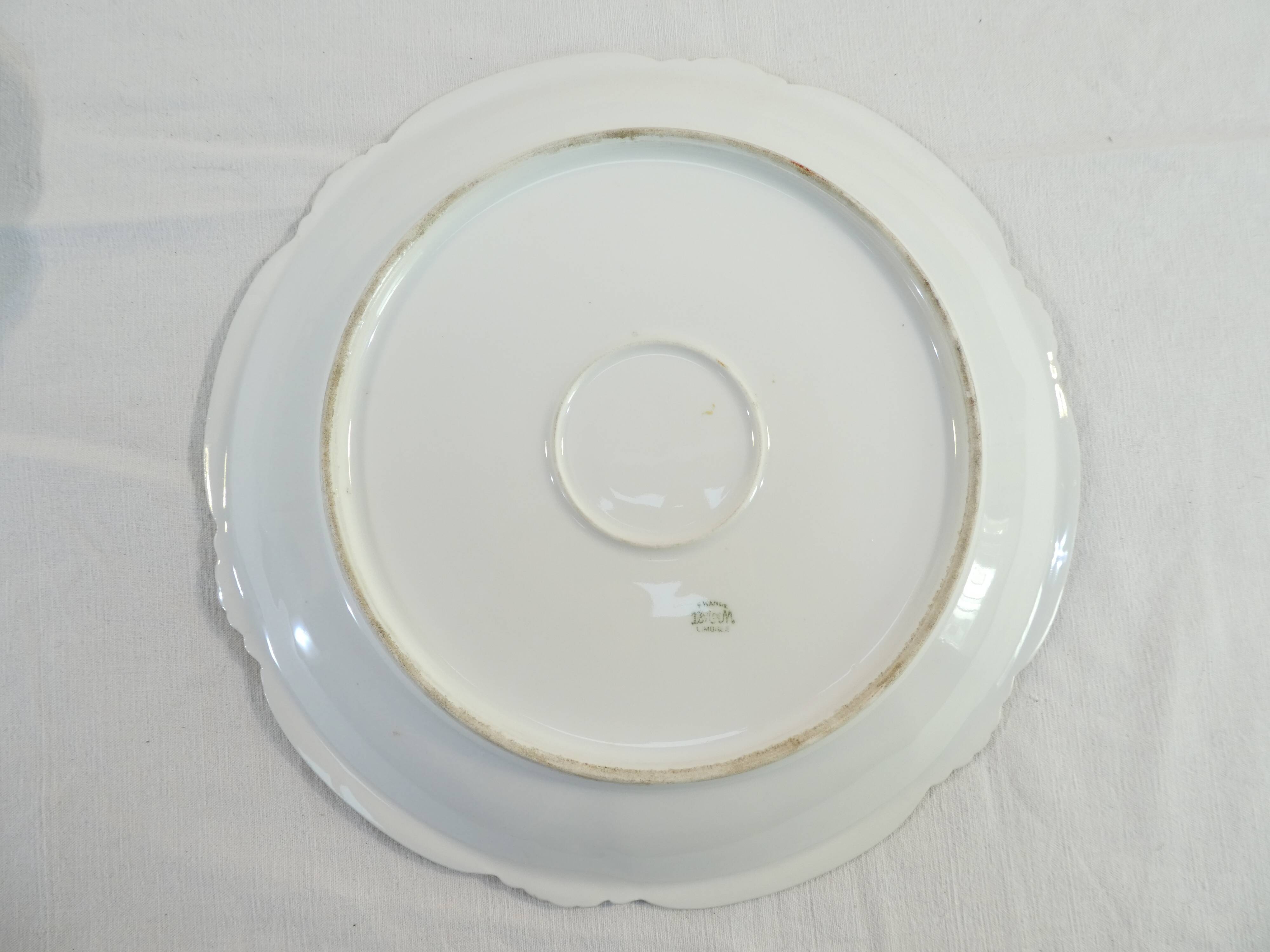 Pair of limoges porcelain plate ''Mandavy de mavaleix'' rose decoration