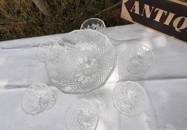 Service de 6 coupes à glace et coupe à fruits en cristal taillé – vintage