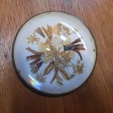 Glass paperweight