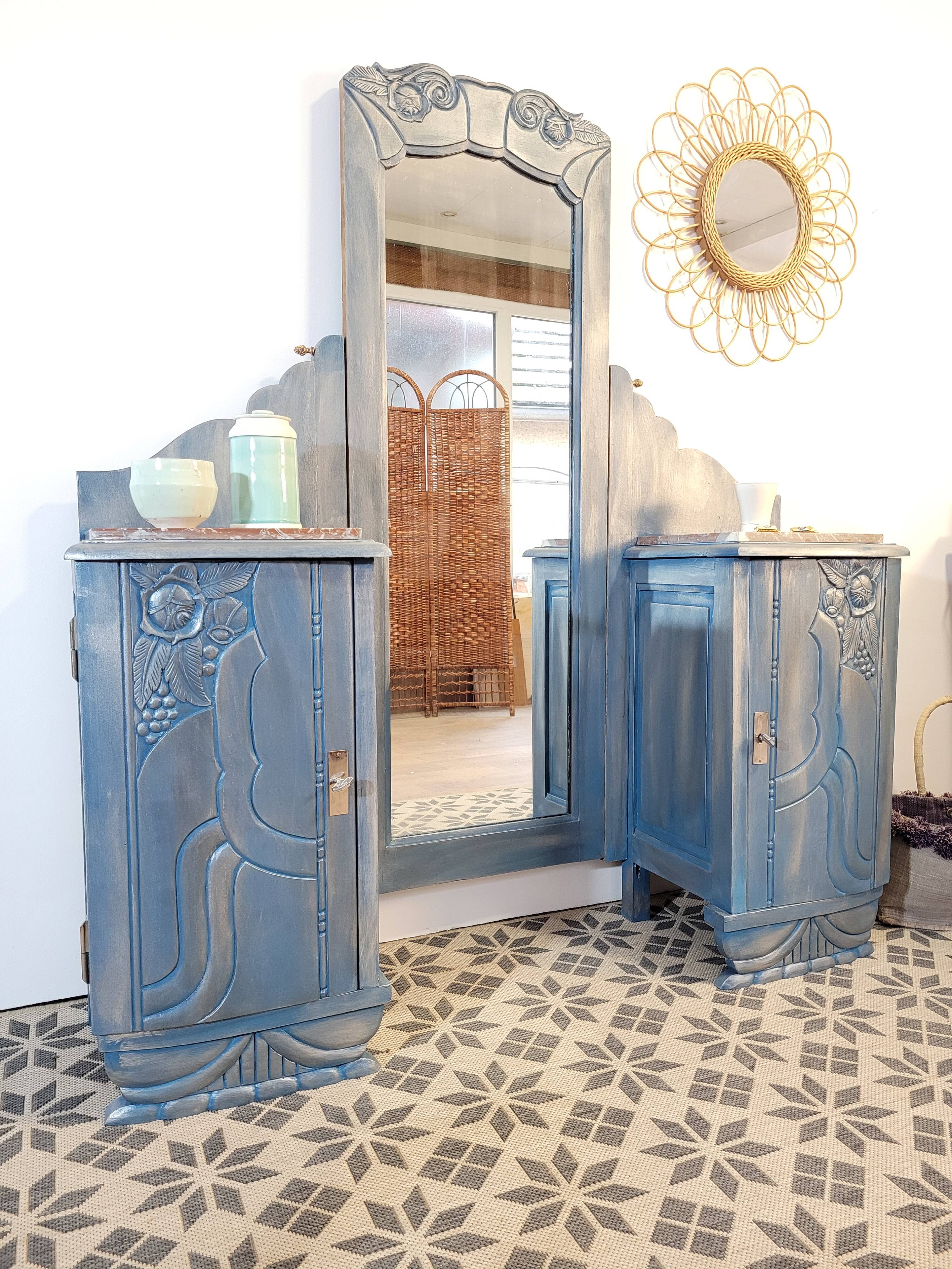 Art Deco dressing table