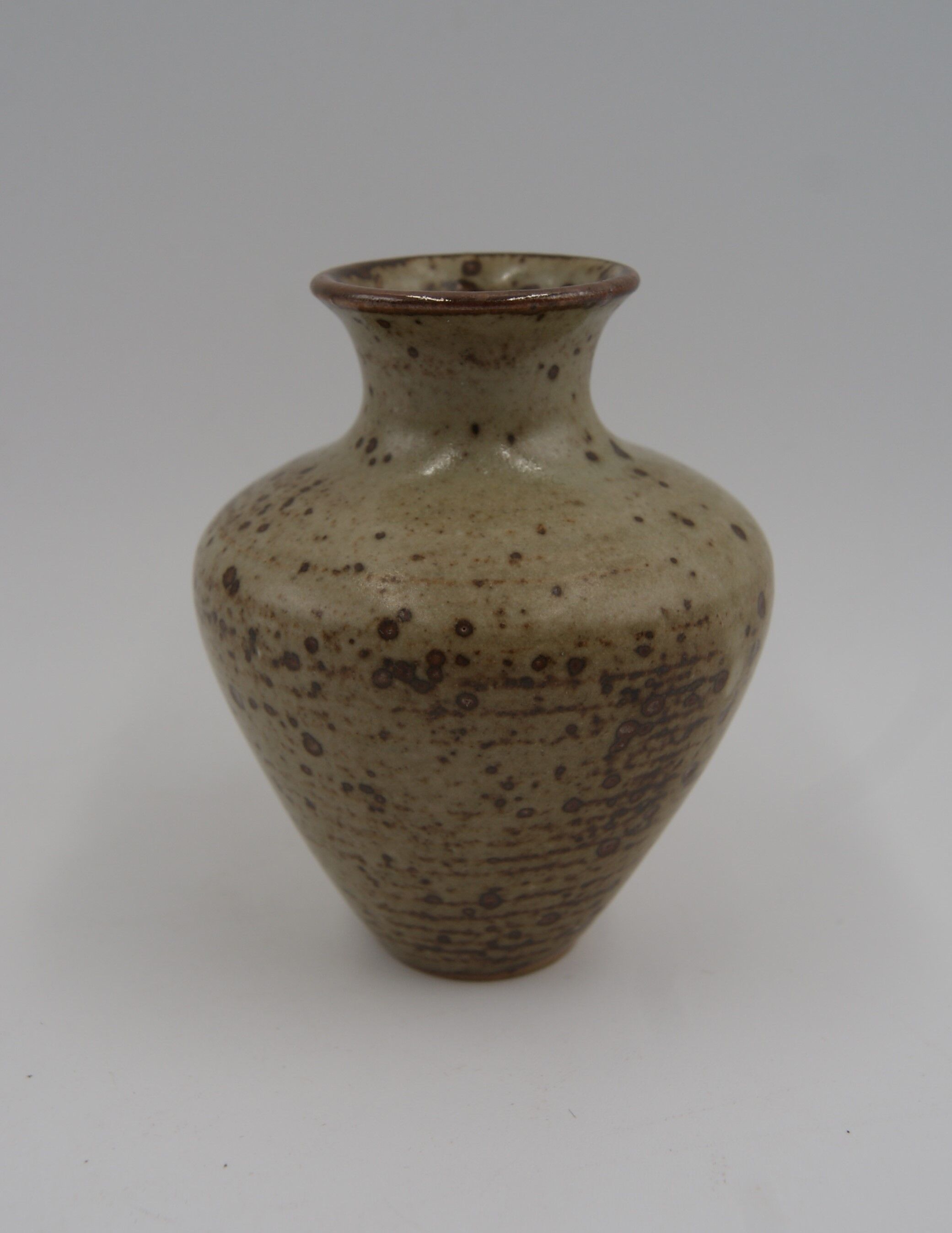Vase sandstone pyrity Cep vintage