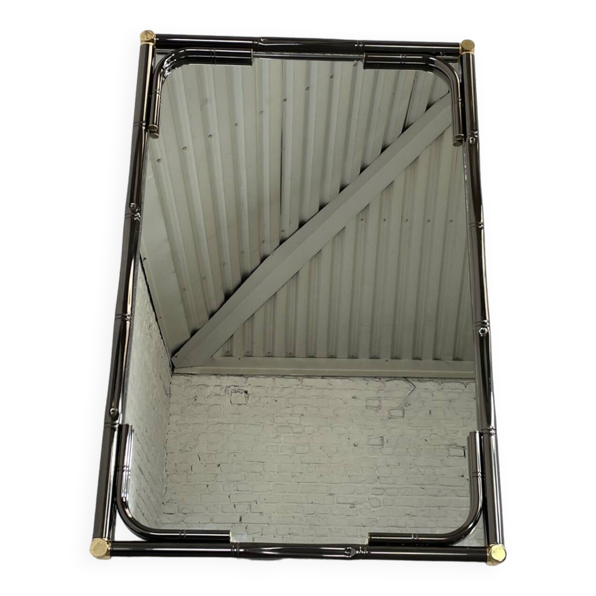 Miroir en métal noir et laiton finission canon de fusil