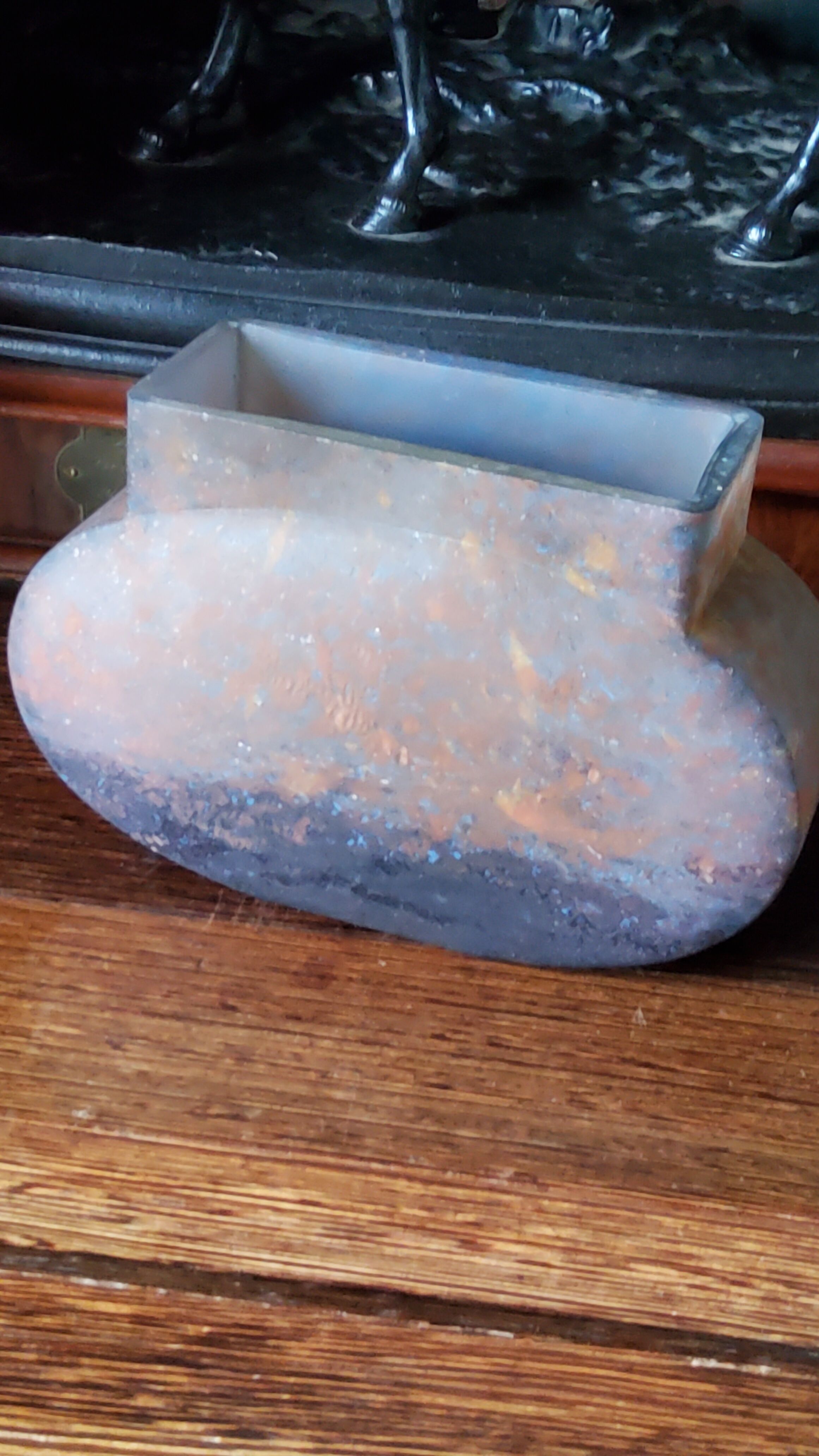 Daum vase in marmoreen glass from the 30s