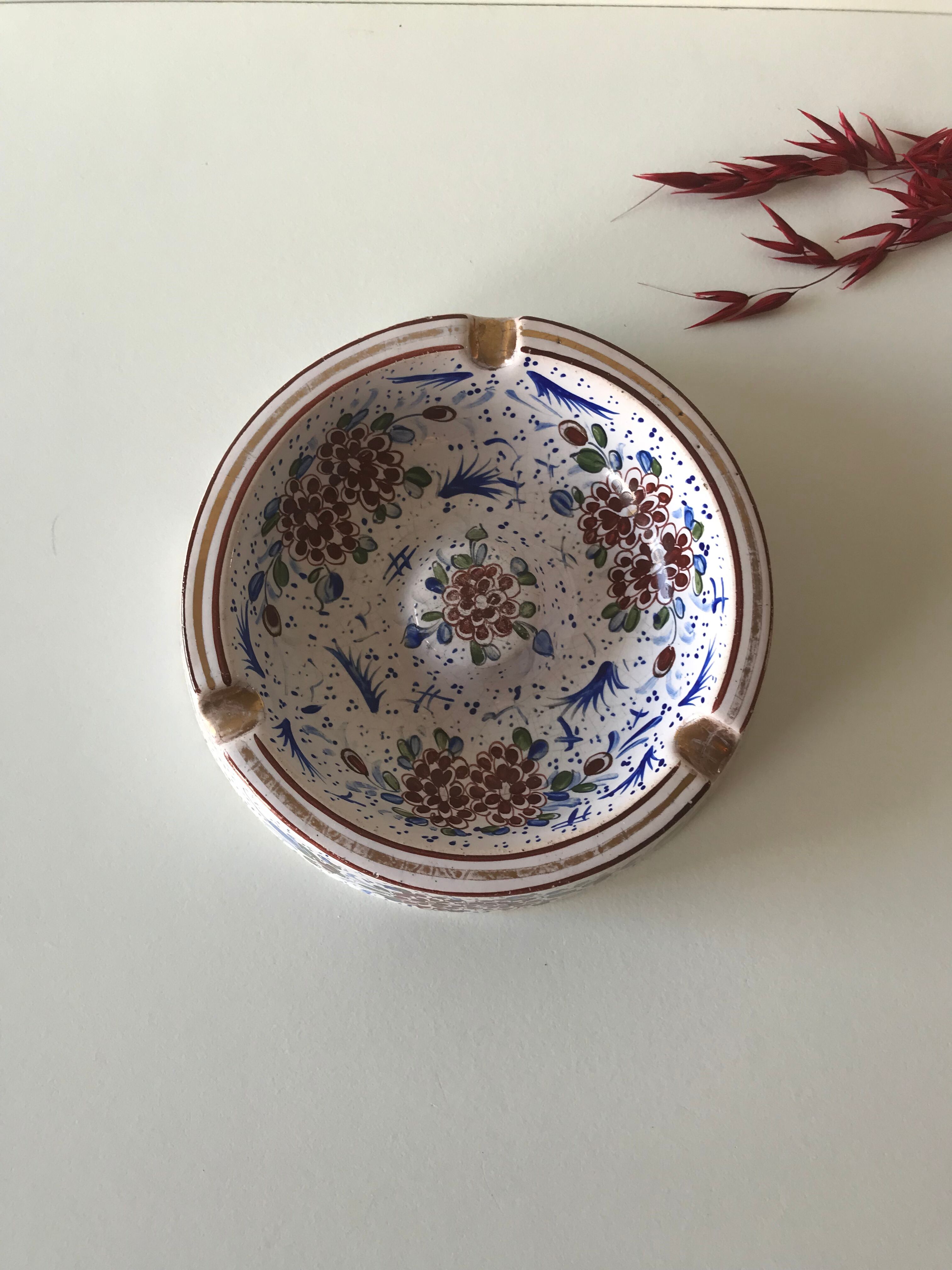Former ceramic ashtray
