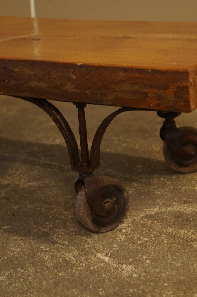 Table low industrial 1950