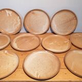 Set of 10 flat plates potter's sandstone