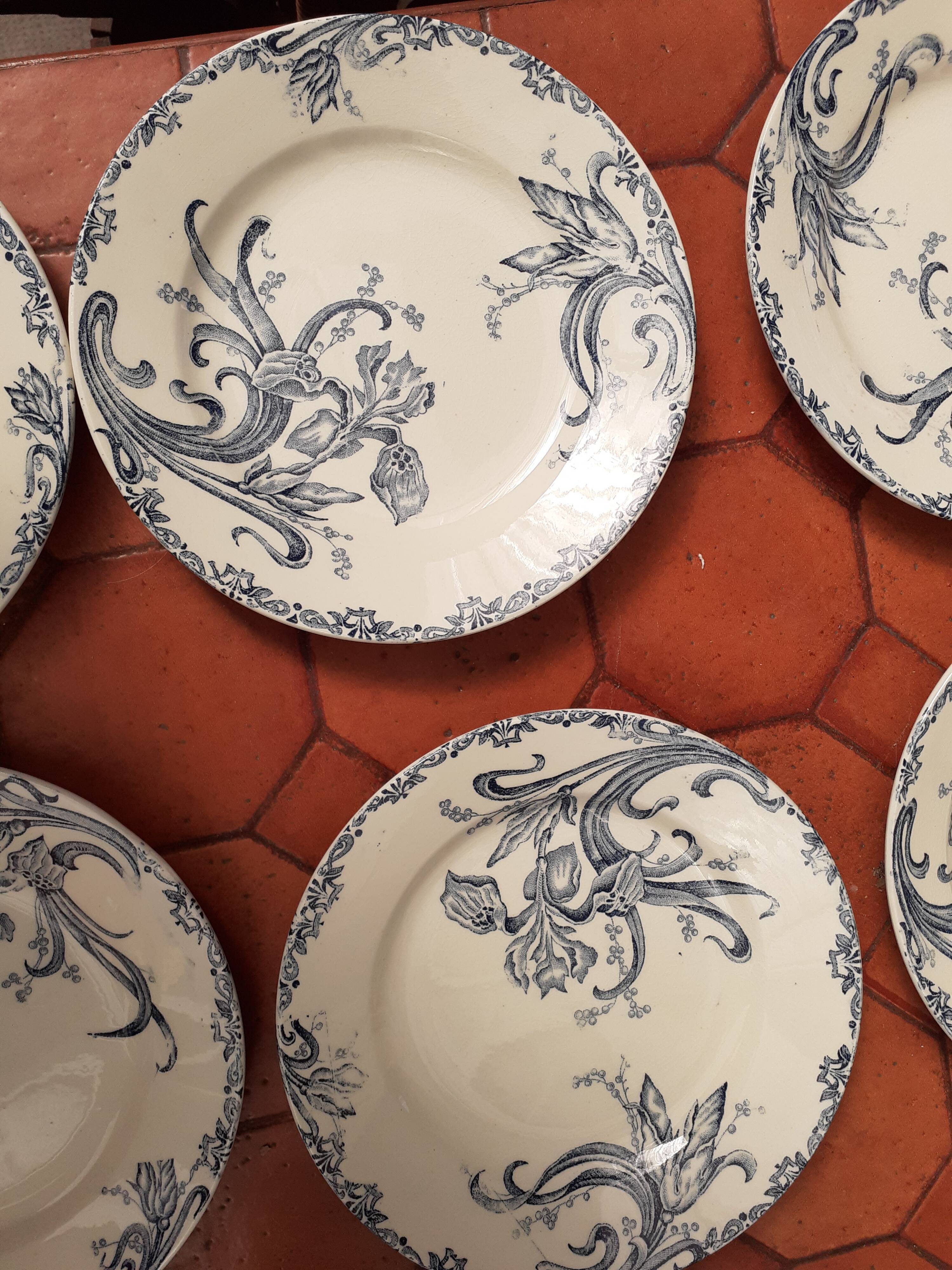 6 plates with dessert iris Clairefontaire