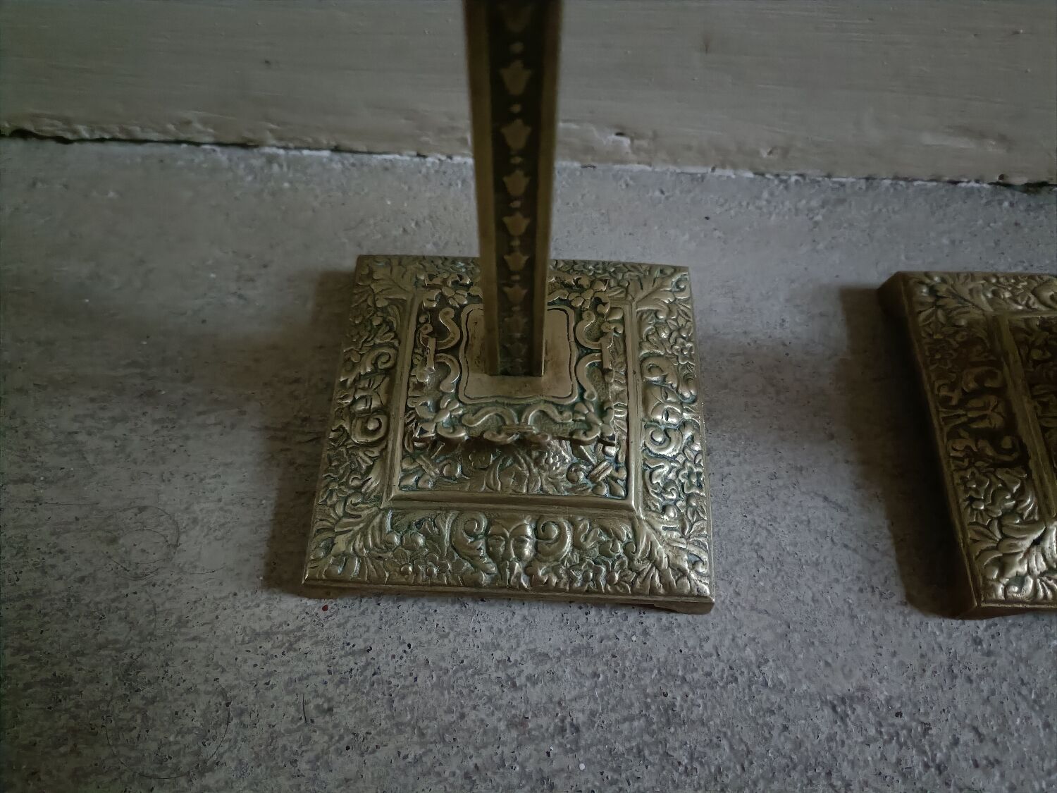 Paire de bougeoirs anciens XIXème
