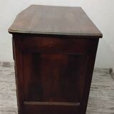 Rustic walnut chest of drawers from the 18th century