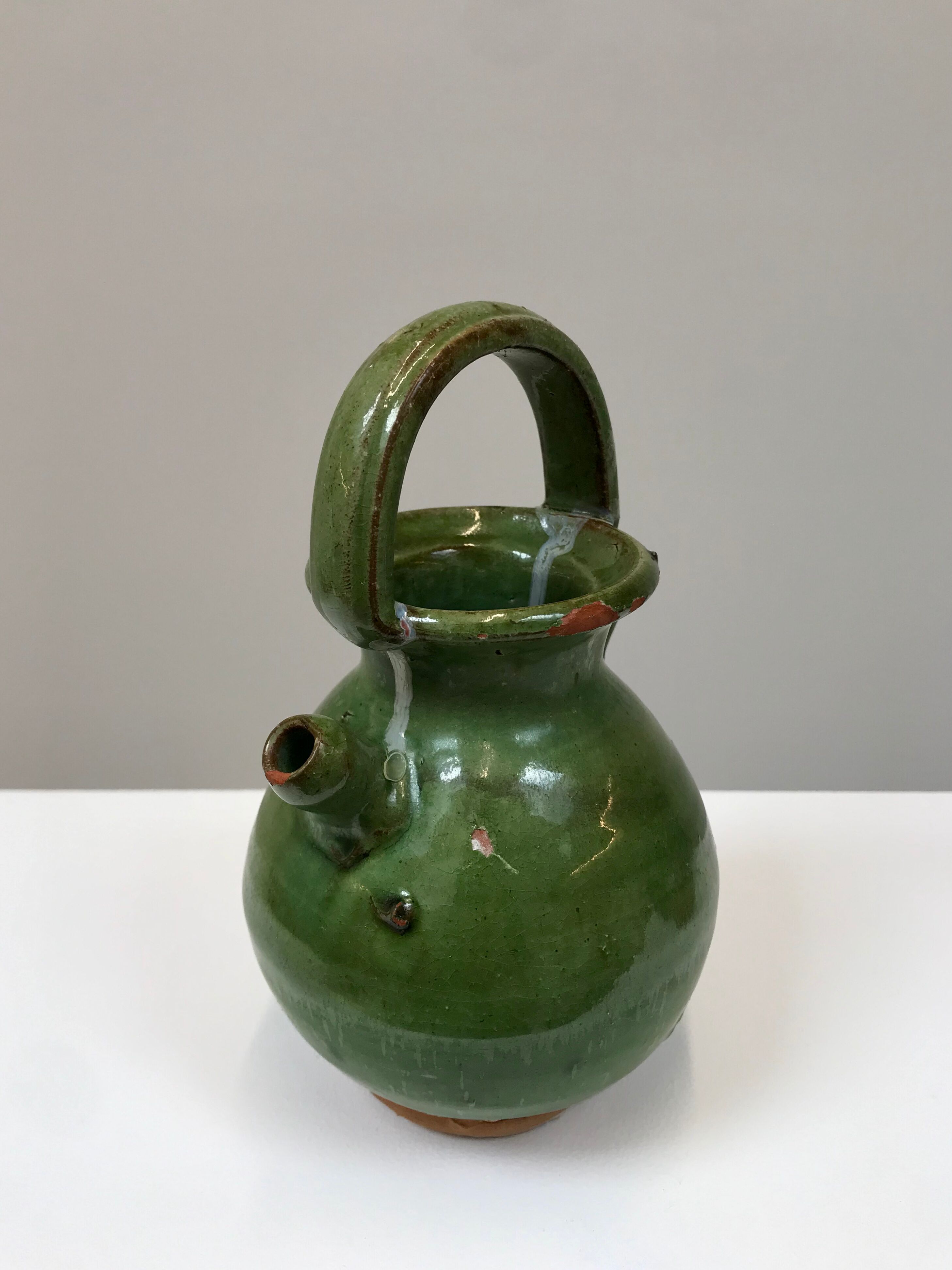 Green terracotta gargoulette