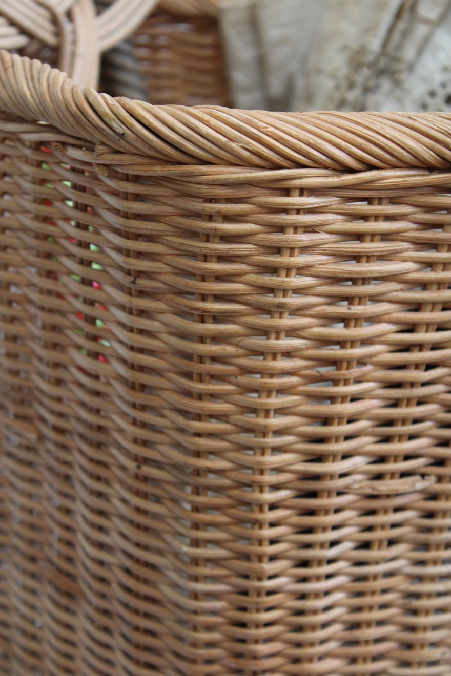 Wicker basket