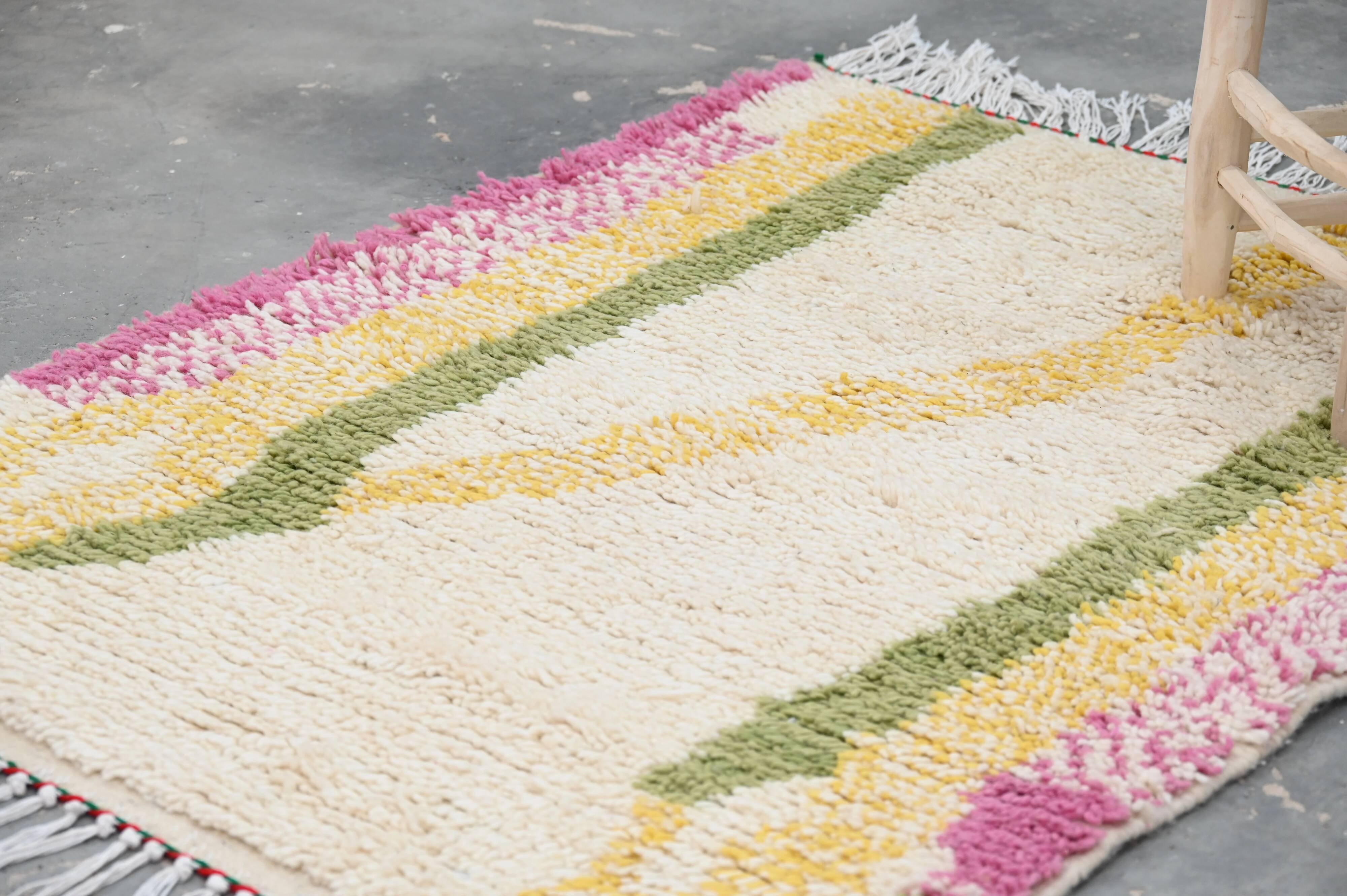 Colourful handwoven wool rug, 145 x 105 cm - P474