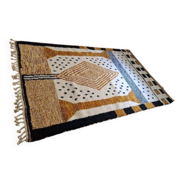 Tapis béni mrirt marocain tissé main taille 150 x 250 cm