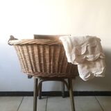 XL wicker laundry basket