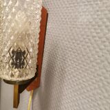 Applique danoise double en teck, laiton et verre cristal.