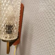 Applique danoise double en teck, laiton et verre cristal.