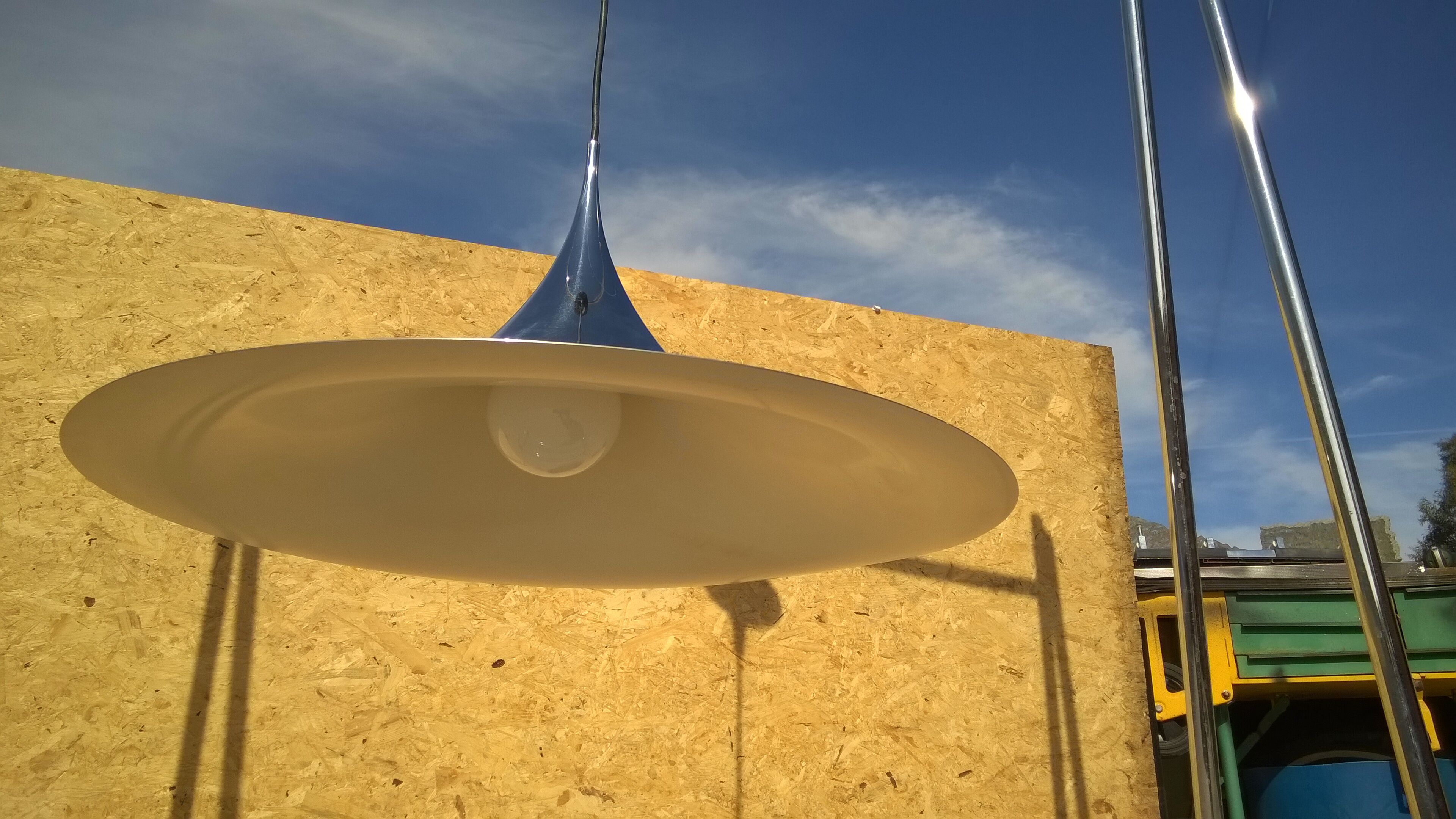 "Semi" suspension by Torsten-Thorup