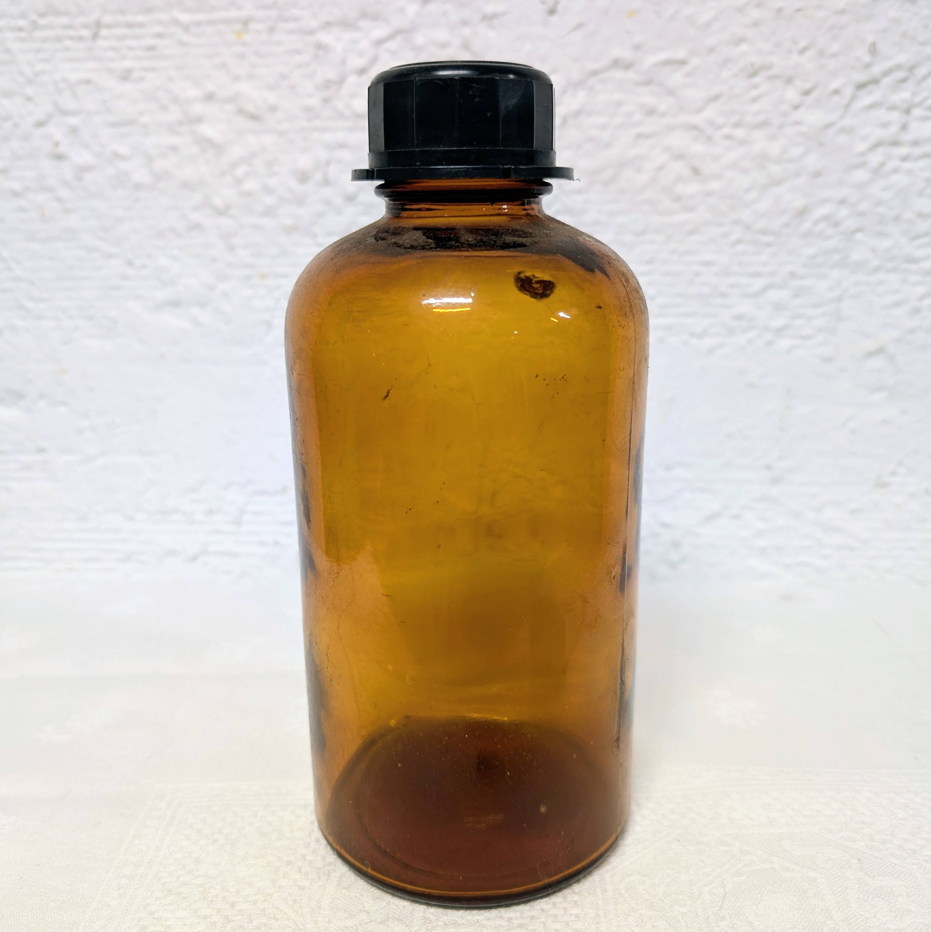 Antique Merck apothecary bottle – Darmstadt