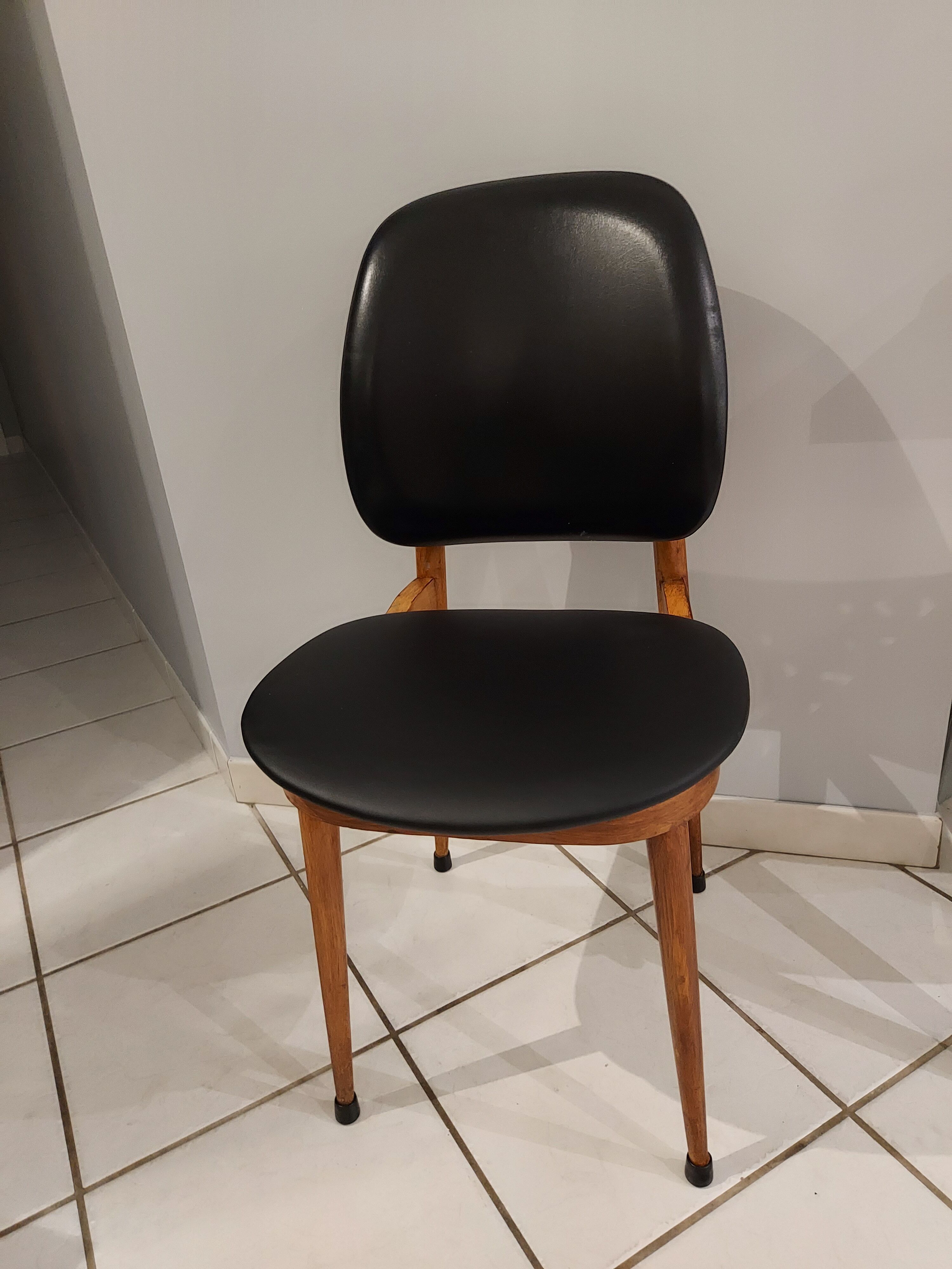 Suite of 4 mismatched chairs vintage model Marcel Breuer,Adrien,Baumann