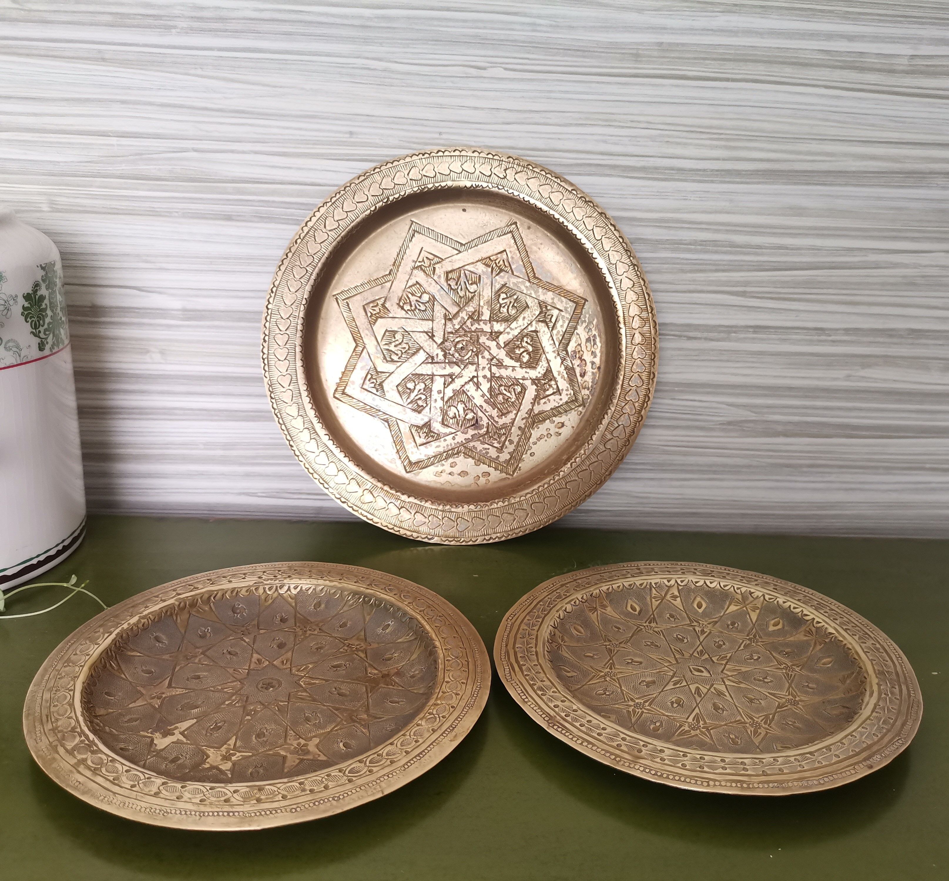 Set of 3 vintage moroccan brass decorative wall plates