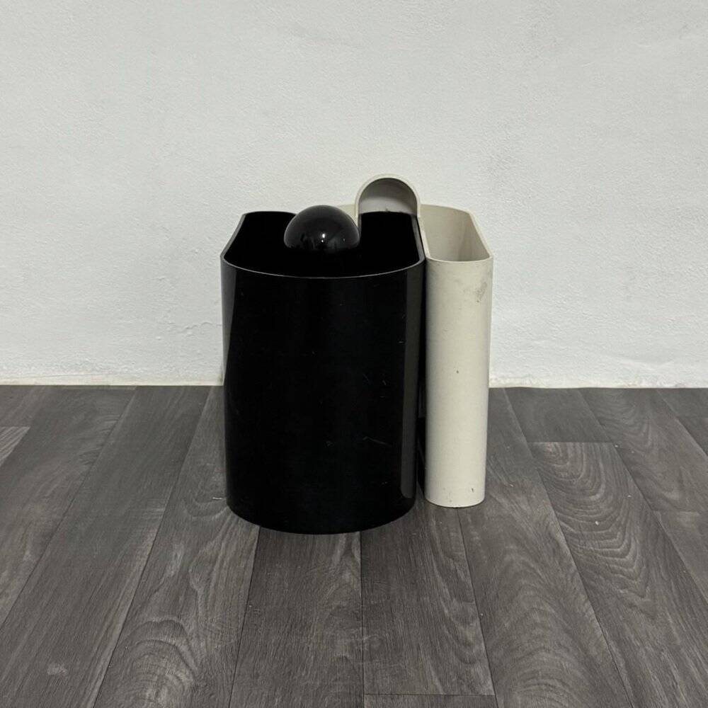 White and Black Magazine Rack by Rodolfo Bonetto for Bilumen, 1960s