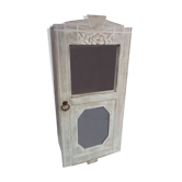 Wooden showcase of the 1930s