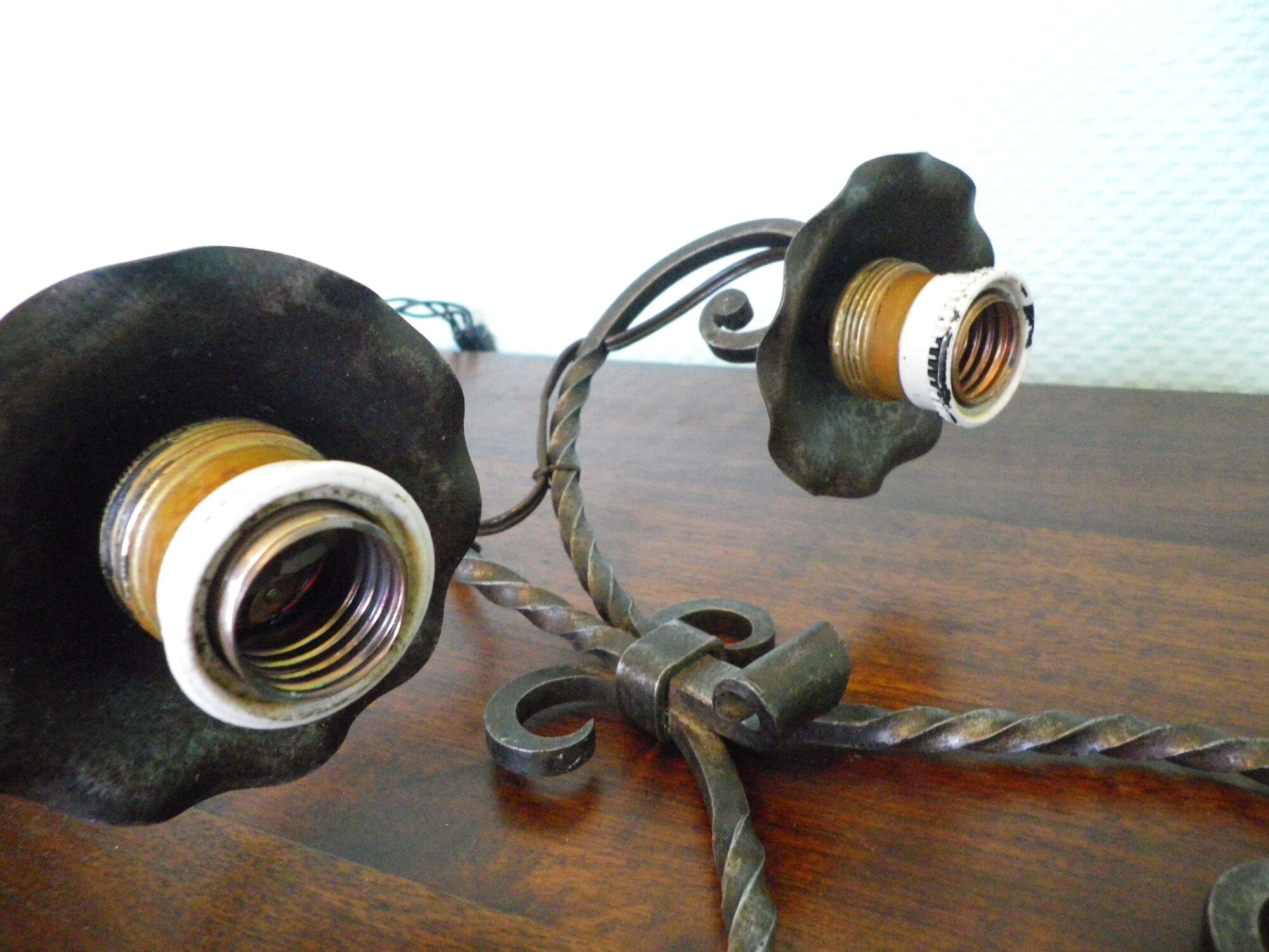 Real wrought iron wall sconce assembled and uns welded, porcelain and brass sleeves -1930/40