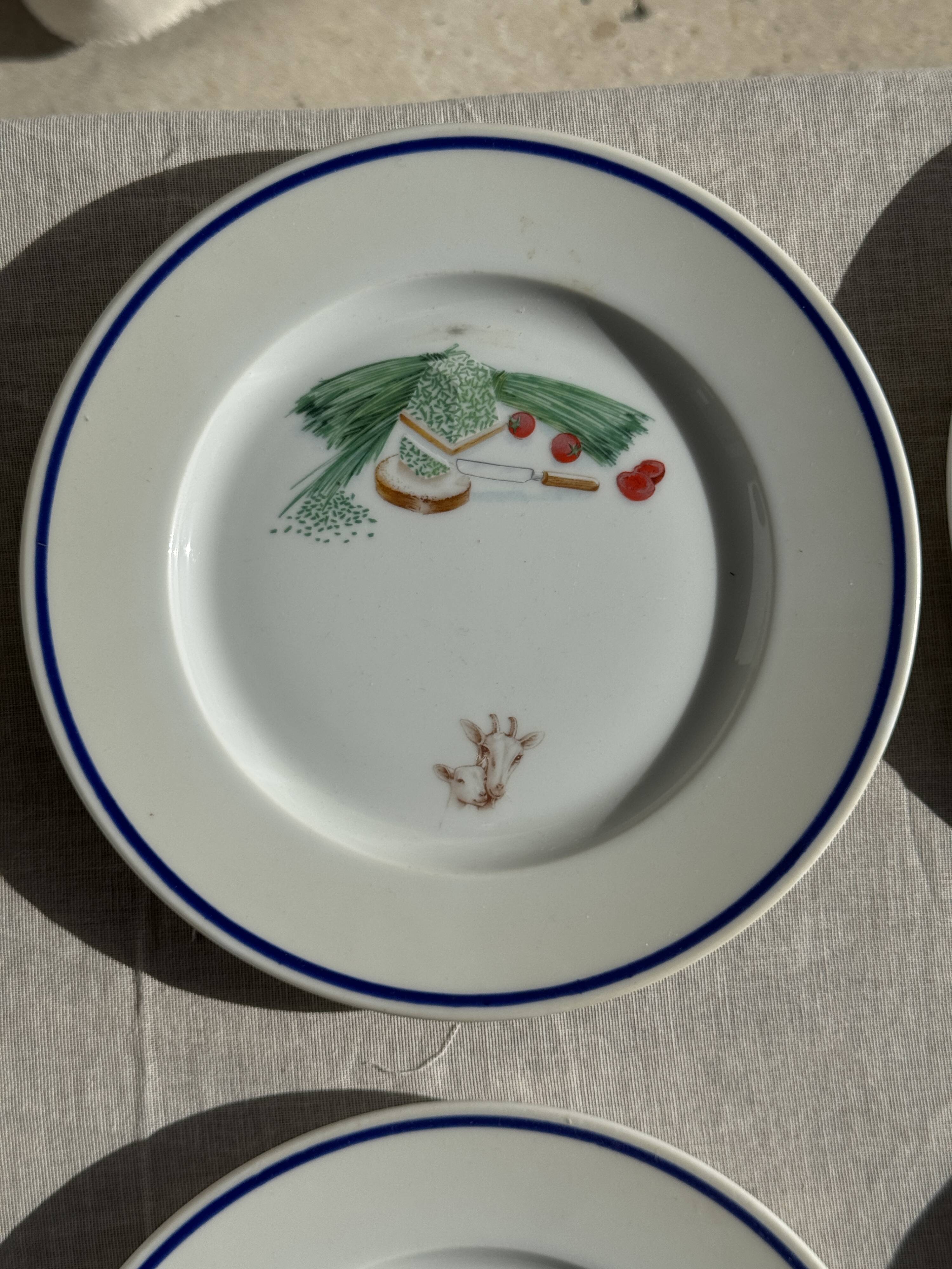 Set of 12 cheese plates France Chavroux 1990s D 21.5