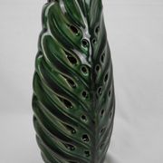Vase imitation feuille