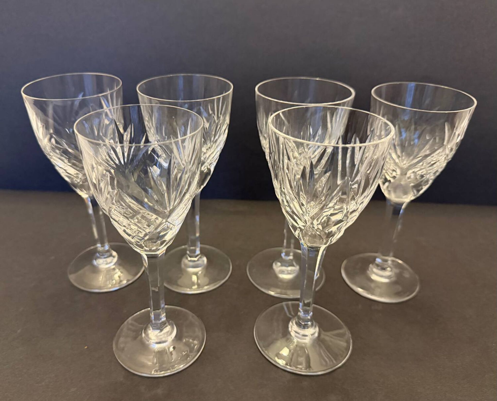 6 crystal wine glasses Saint Louis Chantilly