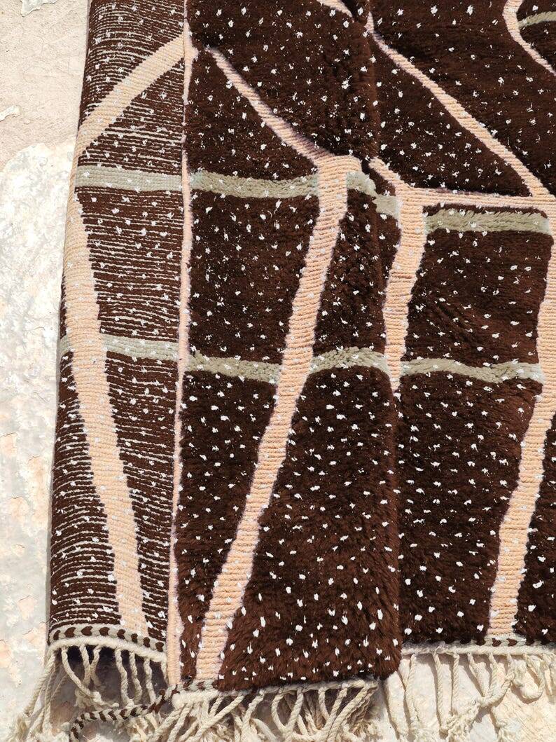 apis marocain moderne, tapis berbère Mrirt 150/250cm