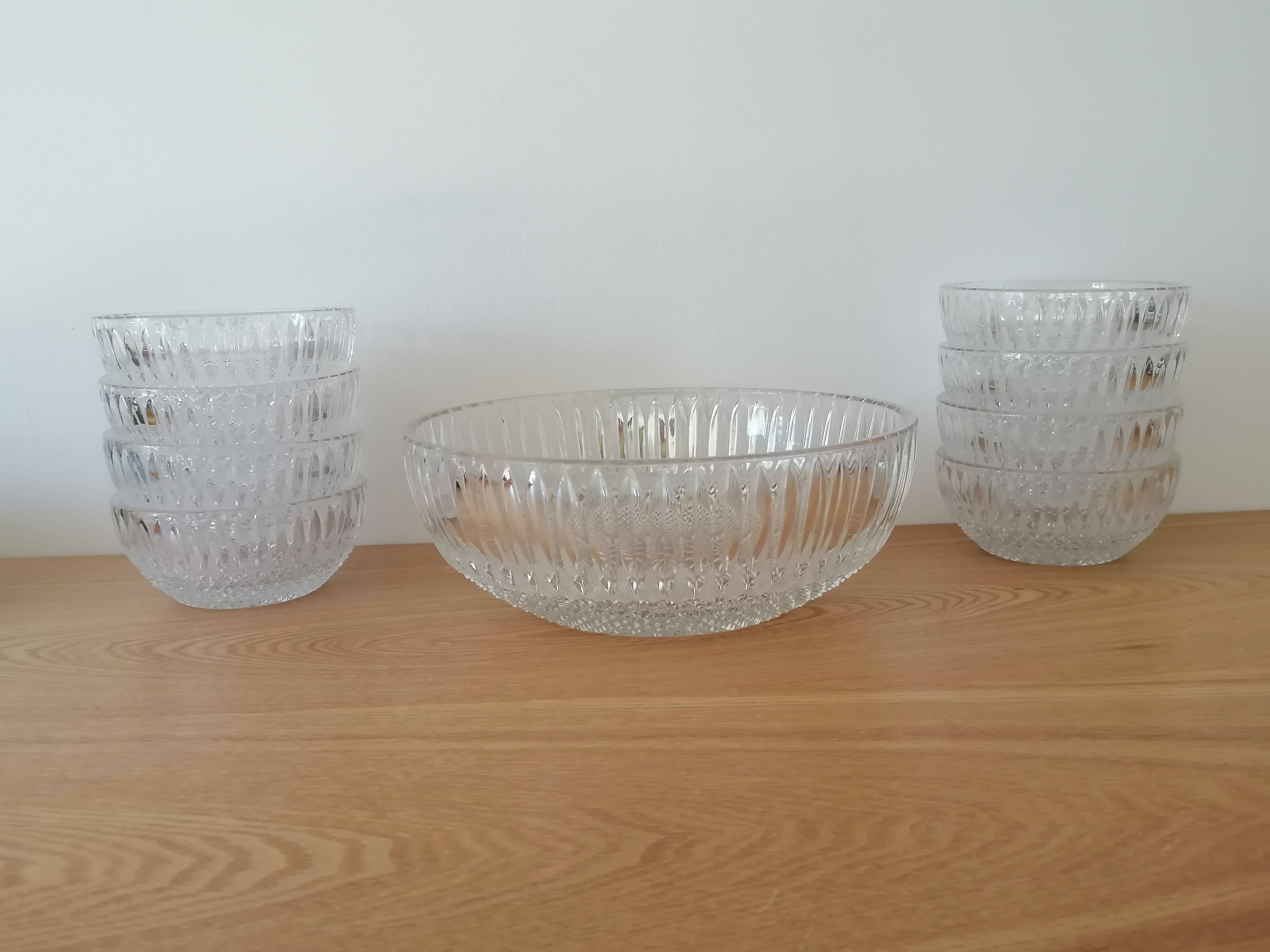 Crystal fruit service with its 8 matching bowls.