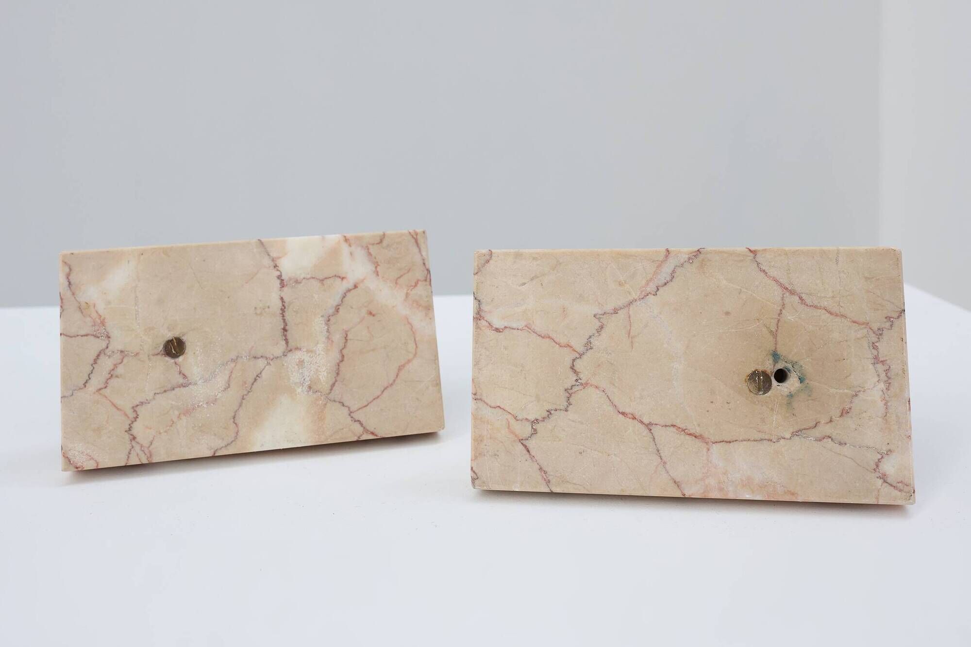 Pair of Art Deco marble and bronze “Dove” bookends, France 1930s