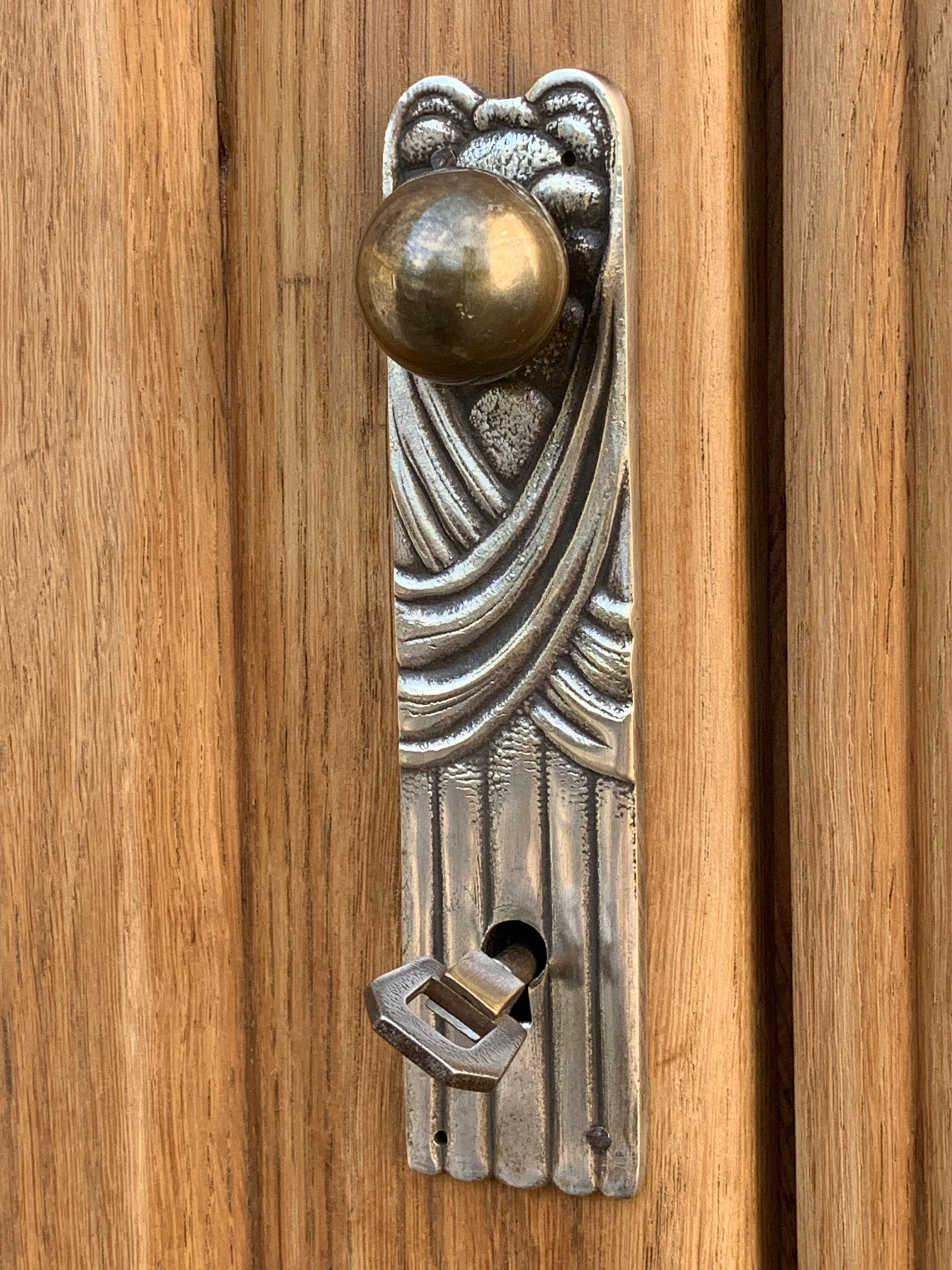 Armoire parisienne art déco chêne massif brut