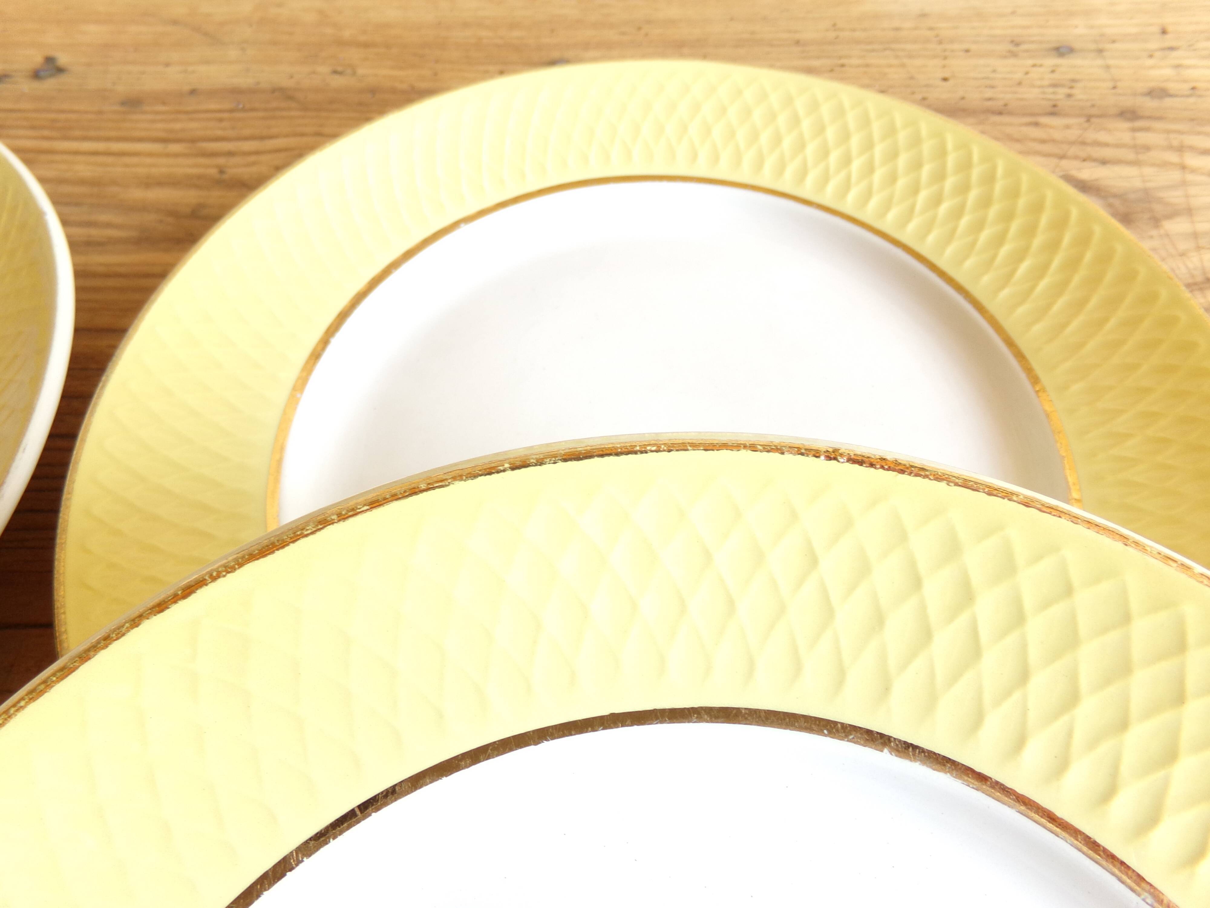 6 flat earthenware plates - Orchies - Moulin des Loups